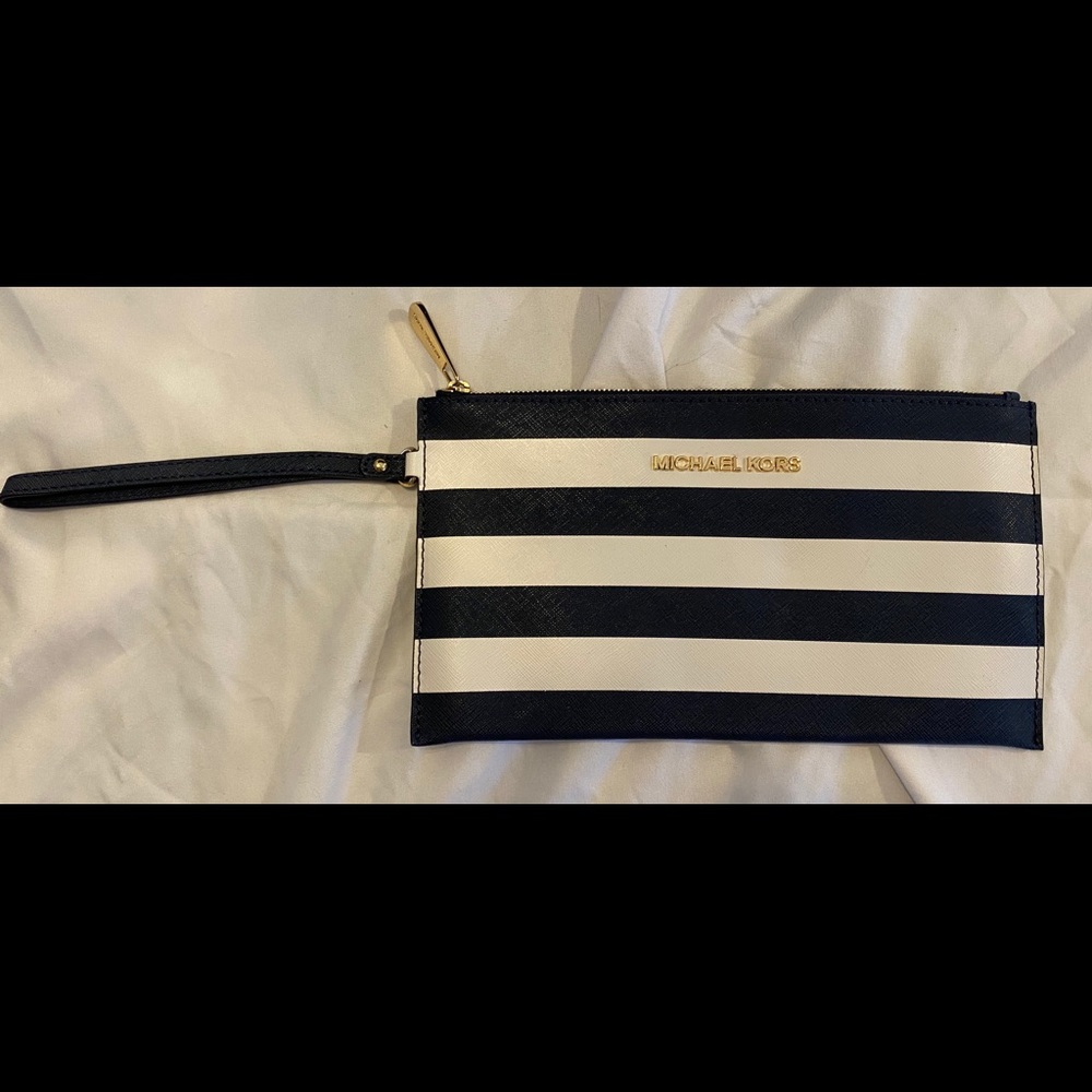 Michael Kors Wristlet